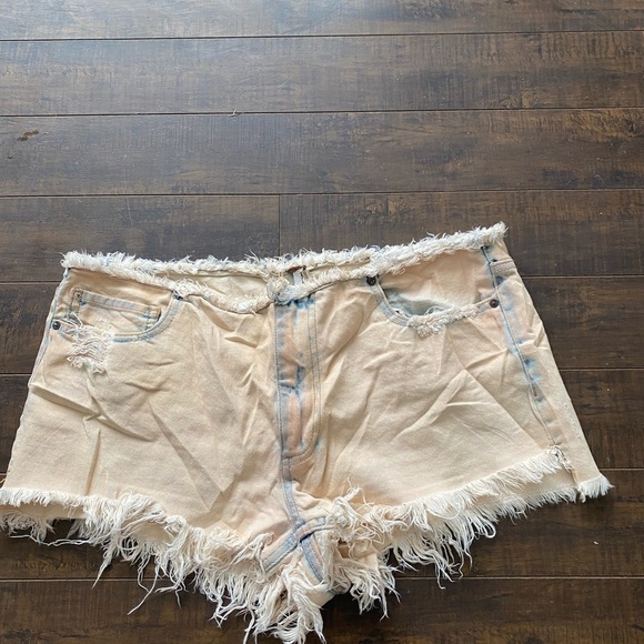Free People We the Free Beginners Luck low rise slouch shorts - Picture 4 of 11